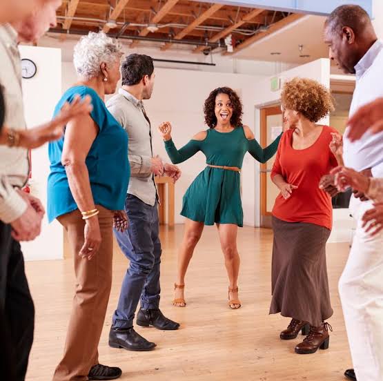 Arthur Murray Manalapan Dance Studio Students Learning Ballroom