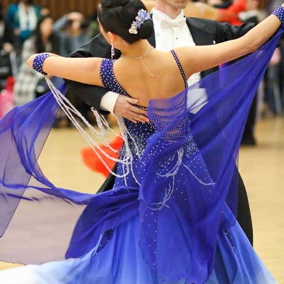Certified Dance Instructors Teaching Couple in Manalapan NJ